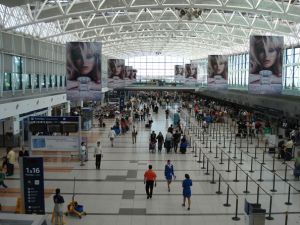 Le directeur de l'aéroport de Mexico est soupçonné de la contrebande des drogues